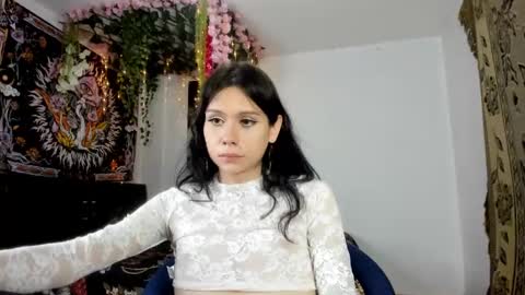 starmoonly online show from 03.02.25