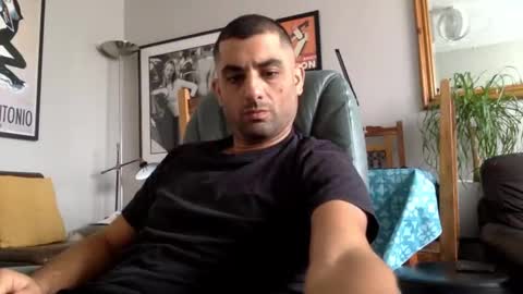 Snapshot of starpizzle chatting on 10.11.25 Starpizzle online show from 10.11.25