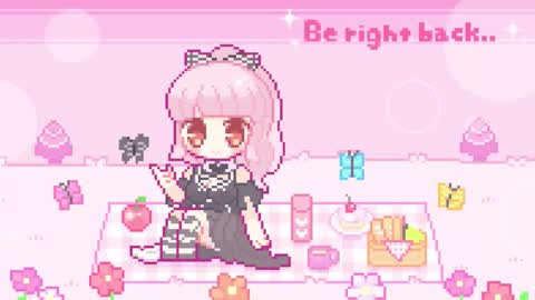 Snapshot of starrraura chatting on 12.22.25 Star Aura online show from 12.22.25