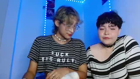 Snapshot of stars4spider_ chatting on 12.18.24 online show from 12.18.24