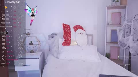 Snapshot of starwitch_ chatting on 11.19.25 Yoko online show from 11.19.25