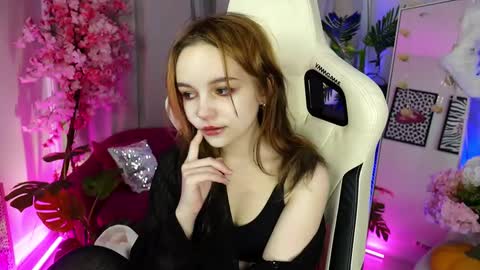 MONICA online show from 11.20.25