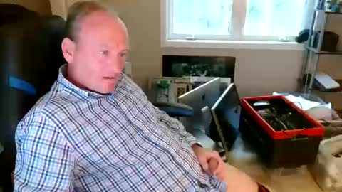 Snapshot of steakman007 chatting on 10.13.25 Steakman online show from 10.13.25