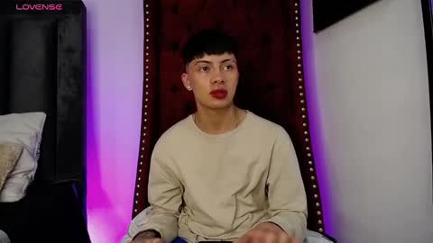 Steev online show from 12.07.24