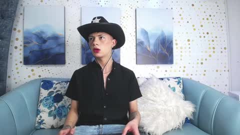 Steev online show from 12.12.24