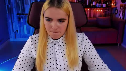 stef_nicks online show from 09.09.25