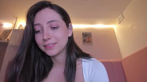 Stefa Gomez  online show from 02.15.26