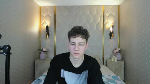 Snapshot of stefanbev chatting on 02.06.26 Esrefan online show from 02.06.26