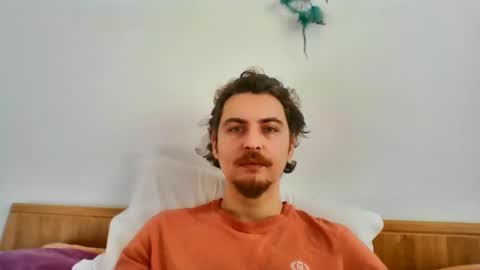 Stefanos online show from 12.12.24