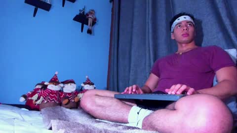 Stefann Salvatore online show from 01.05.25