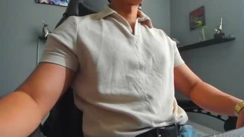 Snapshot of stefann_salvatore chatting on 08.03.26 Stefann Salvatore online show from 08.03.26