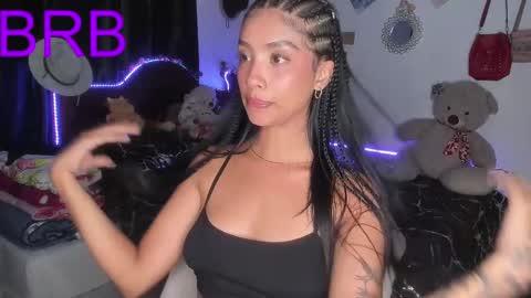 Im MiaIts my first day here  online show from 03.12.25