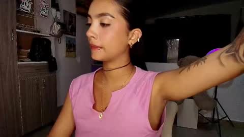 Im MiaIts my first day here  online show from 09.13.25