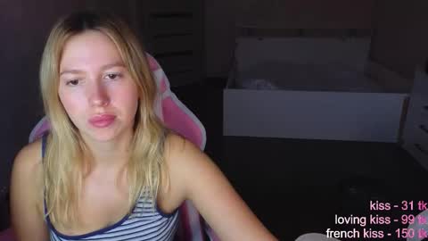 stefany_and_bettany online show from 10.23.25