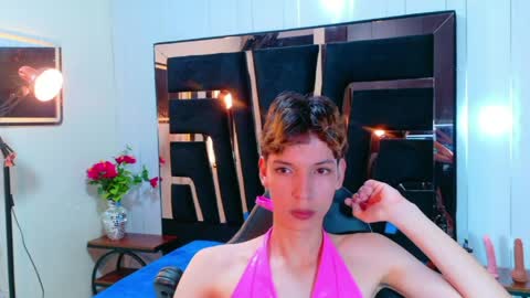 stefany piink online show from 04.09.26