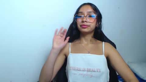 Stefanny lopez online show from 03.06.25