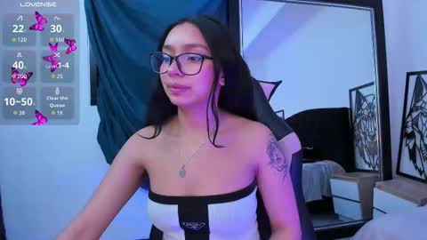 Stefanny lopez online show from 11.16.25