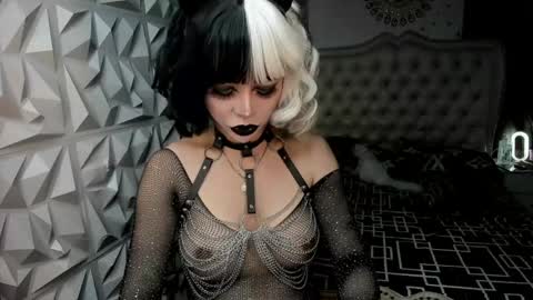 Jane online show from 04.18.26