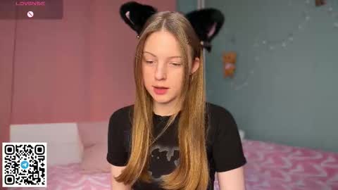 Snapshot of steffi_meoww chatting on 02.01.26 STEFI Streams every day from 10 PM GTM1 online show from 02.01.26