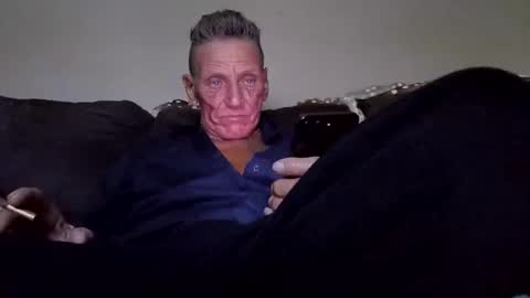 Snapshot of stefy1037 chatting on 10.29.25 stefy1037 online show from 10.29.25