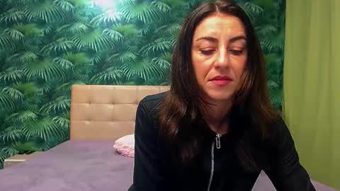 Stella John online show from 12.27.24