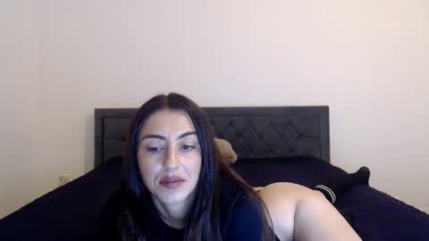 Stella John online show from 10.02.25