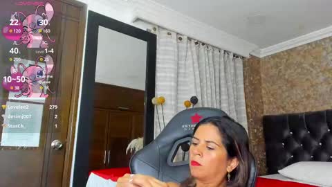 Estella online show from 02.13.25