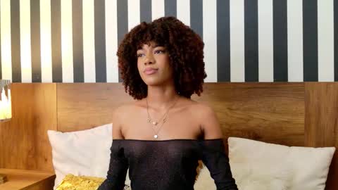 S T E L L A online show from 10.23.25