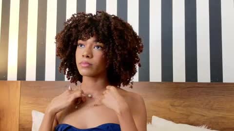 S T E L L A online show from 10.24.25