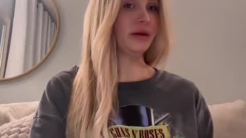 Stella Bella online show from 02.18.26