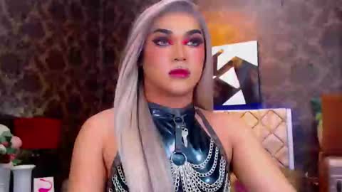 Snapshot of stellagrayts chatting on 01.22.25 CALL ME STELLA online show from 01.22.25