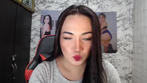 Snapshot of stellaven chatting on 01.28.25 Stellaven online show from 01.28.25