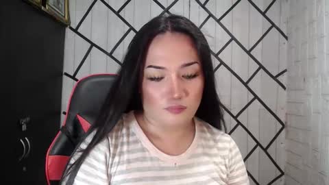 Snapshot of stellaven chatting on 11.14.25 Stellaven online show from 11.14.25