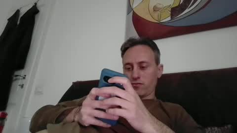 Snapshot of sten015 chatting on 02.19.25 sten015 online show from 02.19.25