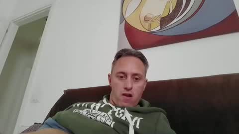 Snapshot of sten015 chatting on 10.23.25 sten015 online show from 10.23.25