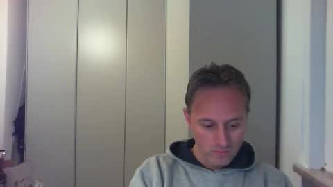 sten015 online show from 12.15.25