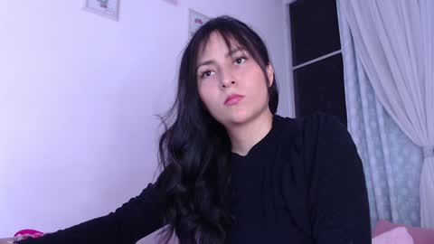 Snapshot of step_daughter_ chatting on 01.14.25 MIA online show from 01.14.25