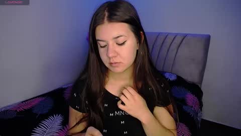 Snapshot of stepha_sweet chatting on 12.30.24 Emma online show from 12.30.24