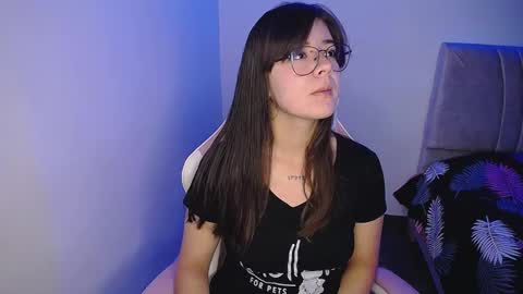 Snapshot of stepha_sweet chatting on 02.20.25 Emma online show from 02.20.25