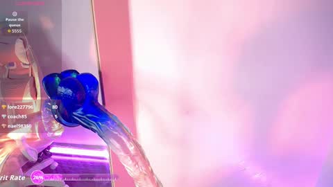 Snapshot of stepha_sweet chatting on 10.04.25 Emma online show from 10.04.25