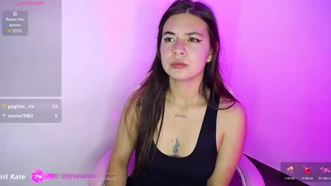 Snapshot of stepha_sweet chatting on 11.23.25 Emma online show from 11.23.25