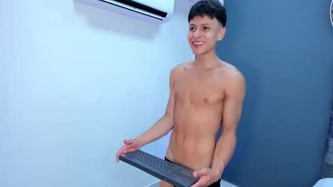 Stephane Rouss online show from 11.08.25