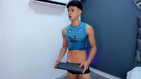 Stephane Rouss online show from 11.12.25