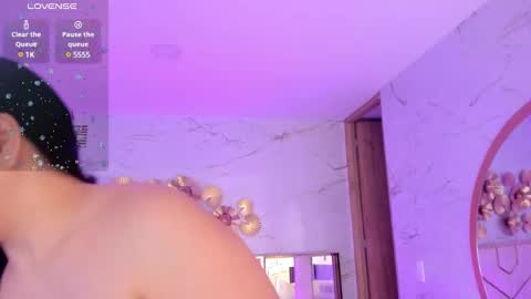         online show from 03.05.25