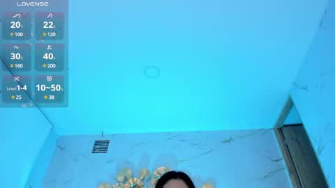         online show from 03.06.25