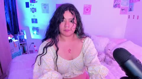 Stephanie  online show from 12.22.24