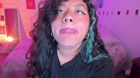 Stephanie  online show from 01.09.25