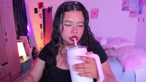 Stephanie  online show from 01.31.25