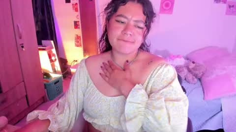 Stephanie  online show from 02.05.25