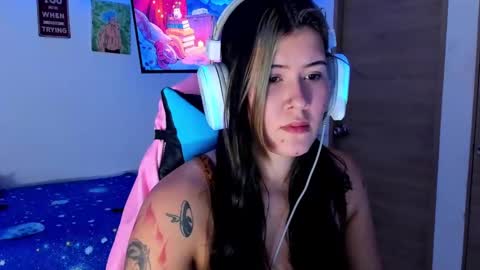 Stephany  independient model  online show from 02.02.25